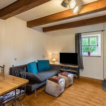 Zuhaus Am Holiday home